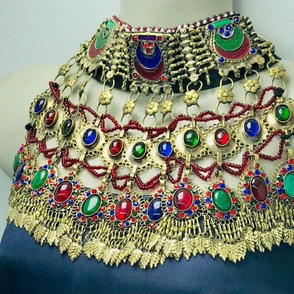 Vibrant Choker Necklace, Unique Fashion Necklace - Picture 3 of 10